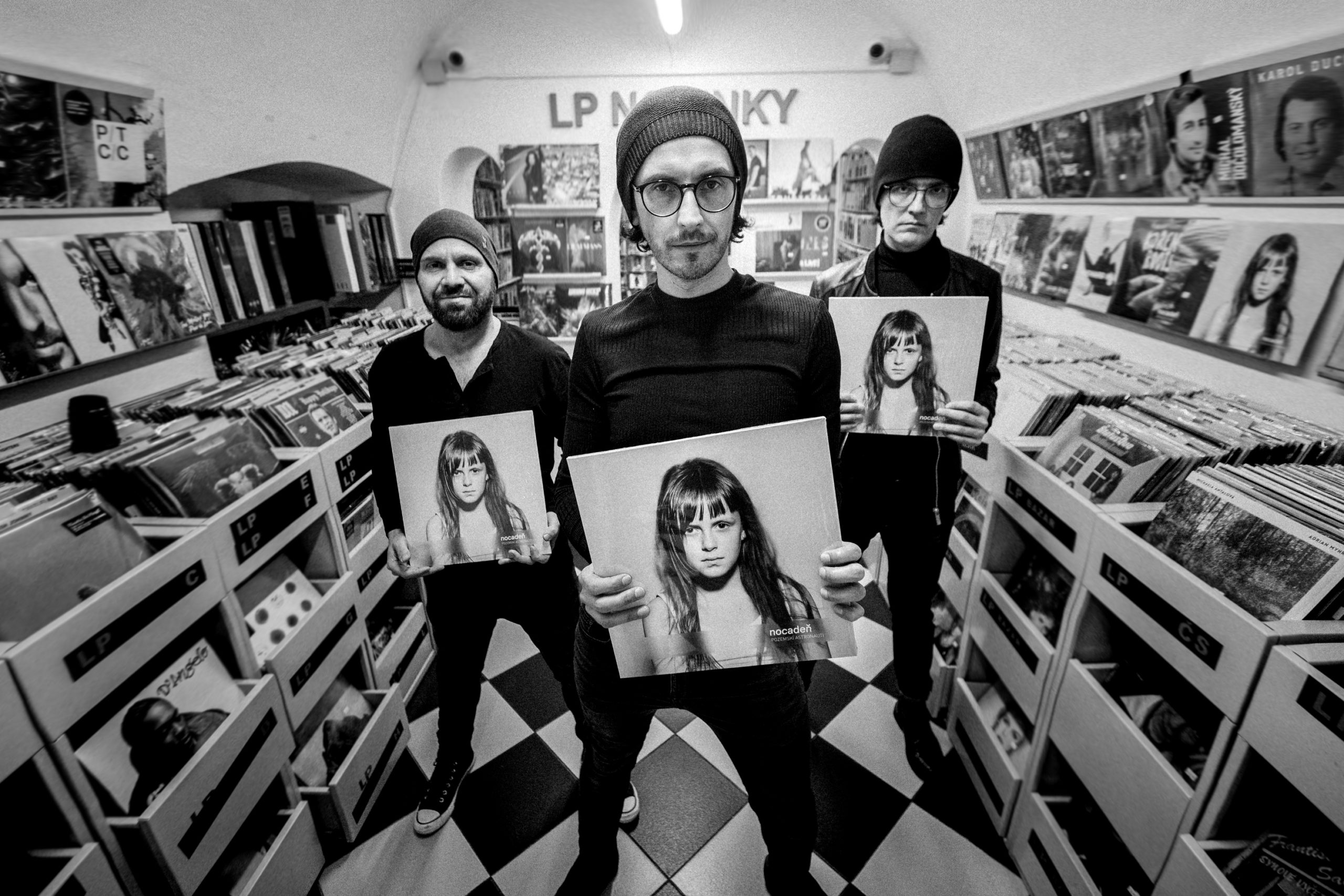 NocadeA-LP-Martin-KrestiA¡n-1